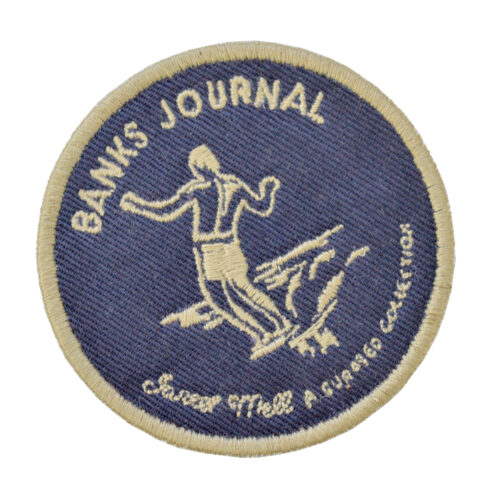 パーソナライズされたデザインを披露するカスタム刺繍パッチ。