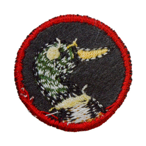 パーソナライズされたデザインを披露するカスタム刺繍パッチ。