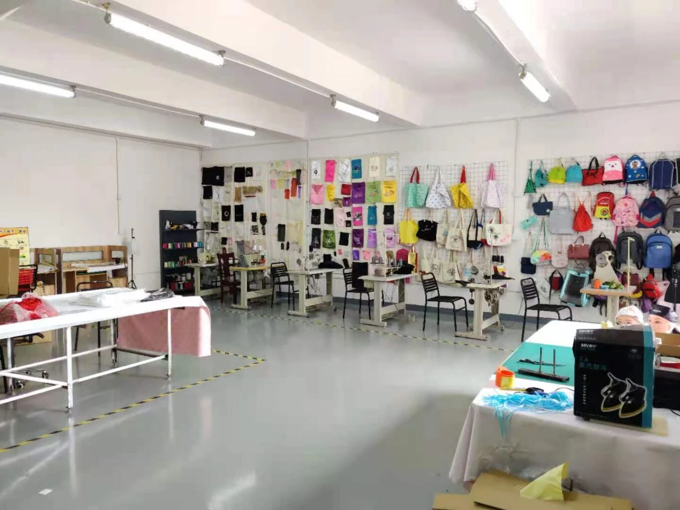 SHENZHEN UNIMBUS GIFT PACK CO.,LIMITED