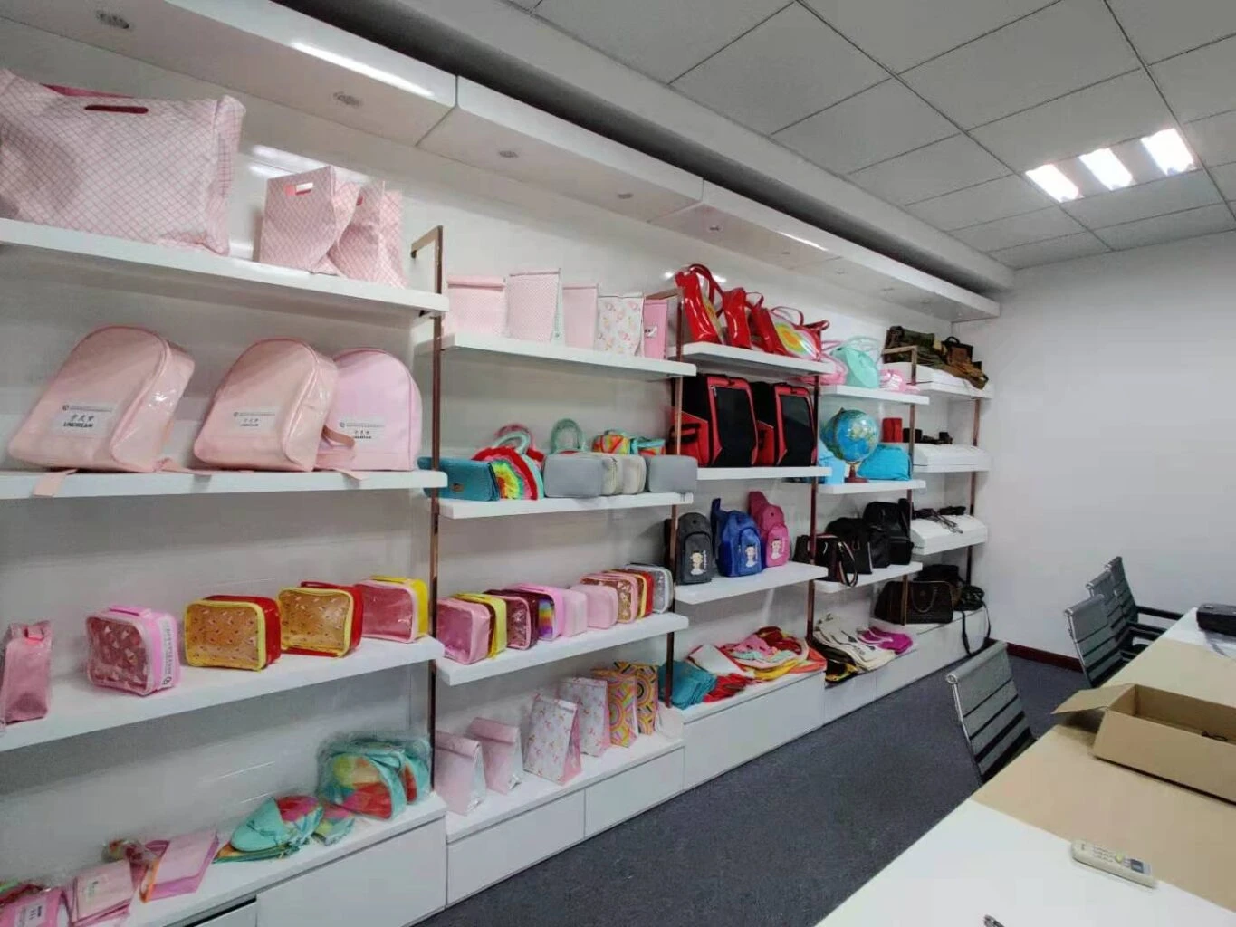 SHENZHEN UNIMBUS GIFT PACK CO.,LIMITED