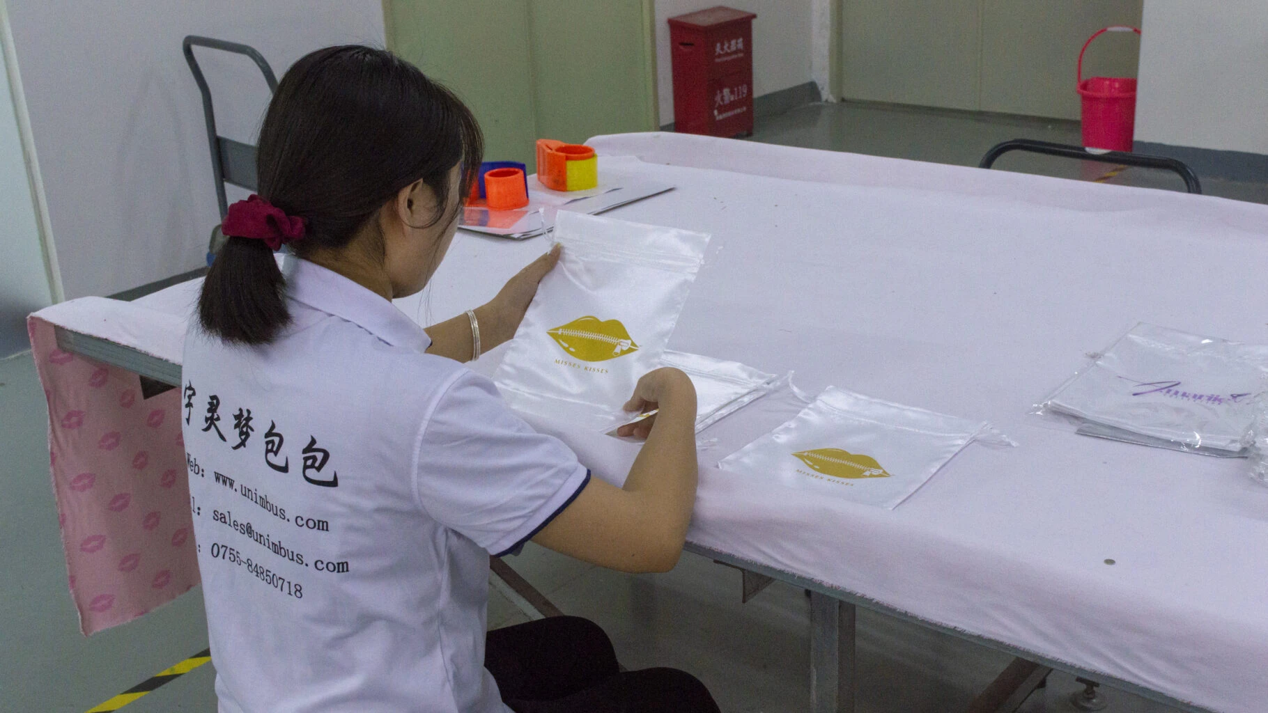 SHENZHEN UNIMBUS GIFT PACK CO.,LIMITED