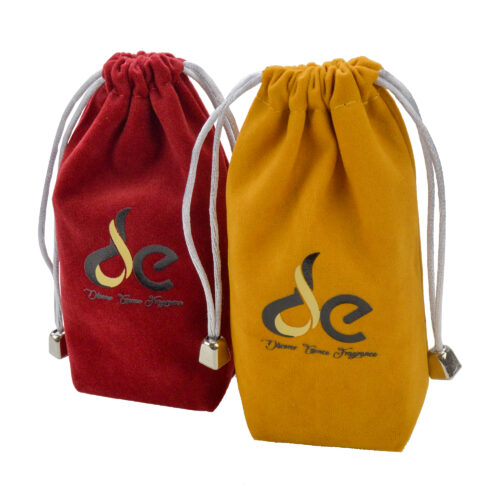 スクエアベルベット巾着バッグ