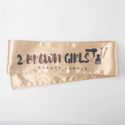 金色のヘッドバンド