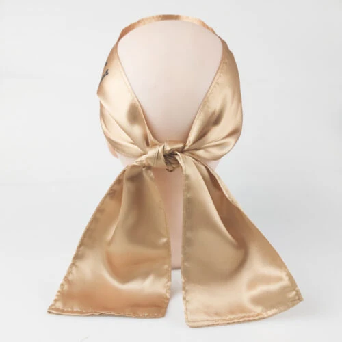 金色のヘッドバンド