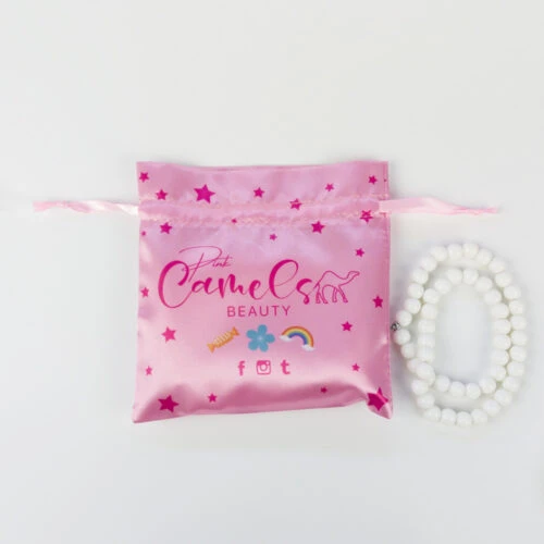 bolsa de satén con cordón