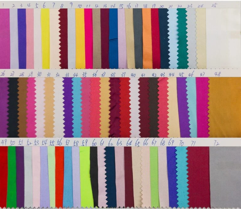 satin de la couleur de la carte