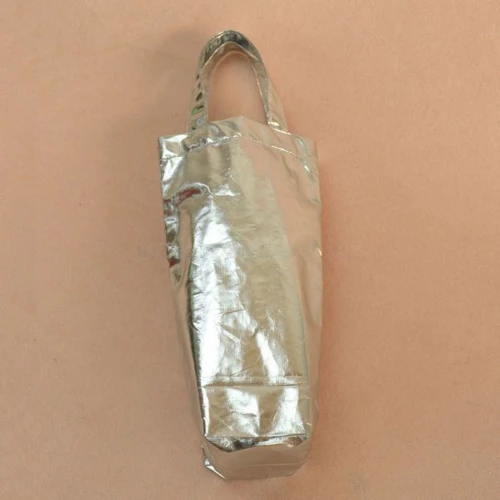 Sac fourre-tout métallique pour le vin