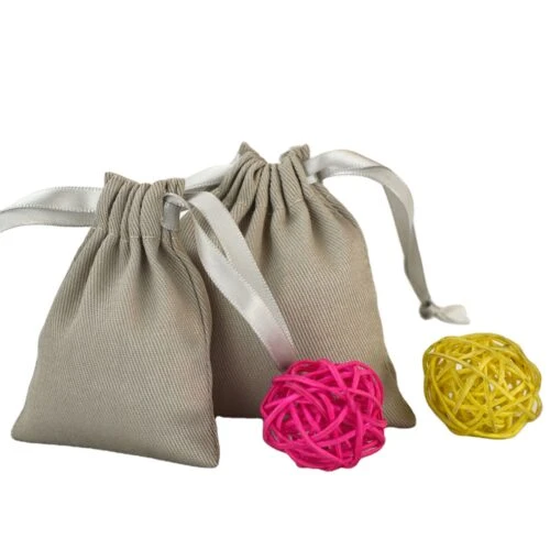 コットンツイルの小さなコットンバッグ