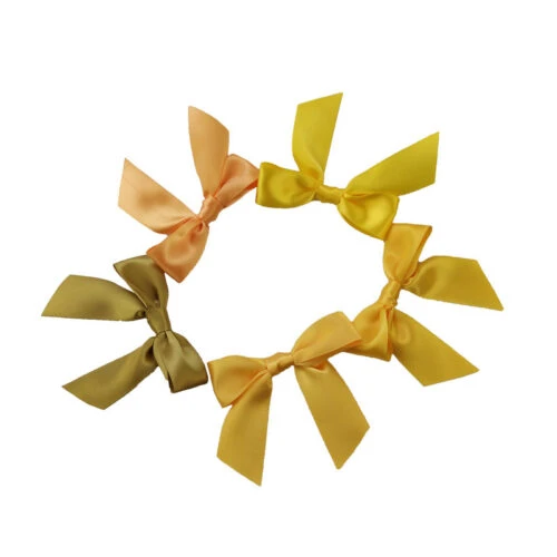 Selbstklebende Satinbandschleifen