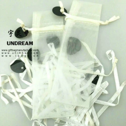 أكياس الهدايا الصغيرة