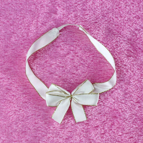 既製のリボンボウ