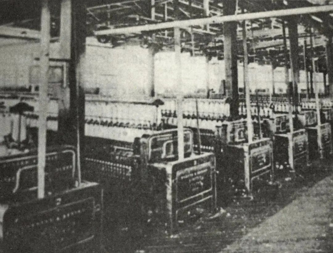 L'atelier de fils fins de l'usine générale de textile Huasheng de Shanghai (1894)