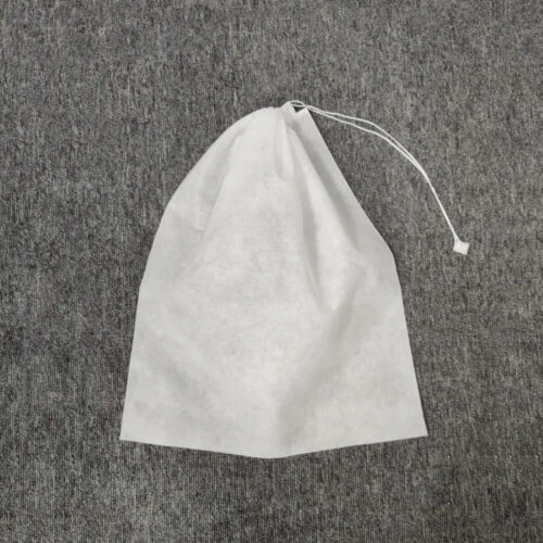 كيس غبار غير منسوج مع فتح قماش الحقيبة وشد الرباط.