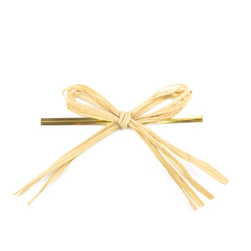 قوس مصنوع يدويًا من الرافي الطبيعي مع ربطة سلكية.