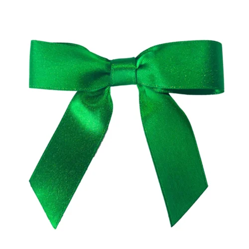 Individuelle Schleife aus grünem Satinband mit glatter Textur und elegantem Design.