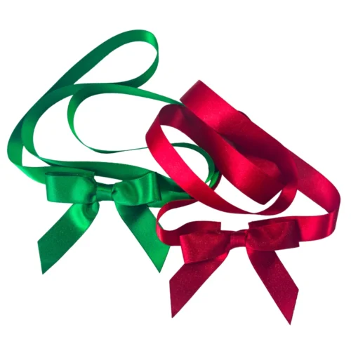 Beispiele für individuelle Schleifen aus Satinband mit goldener Spitze in verschiedenen Farben, die unterschiedliche Stile und Designs zeigen.