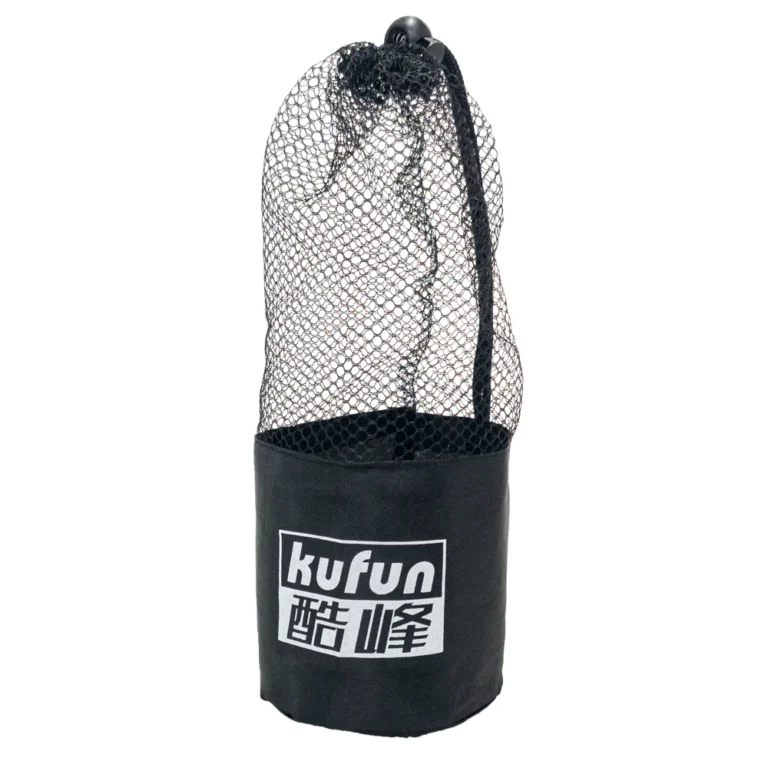 通気性のあるメッシュトップと耐久性のある底部を備えたカスタムメッシュスポーツバッグは、スポーツ用具の保管に最適です。