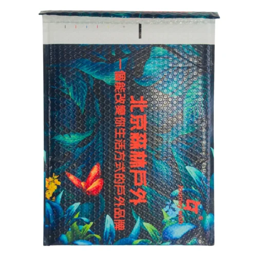 安全な配送のための目を引くデザインのカスタマイズされた PE バブルメーラー。