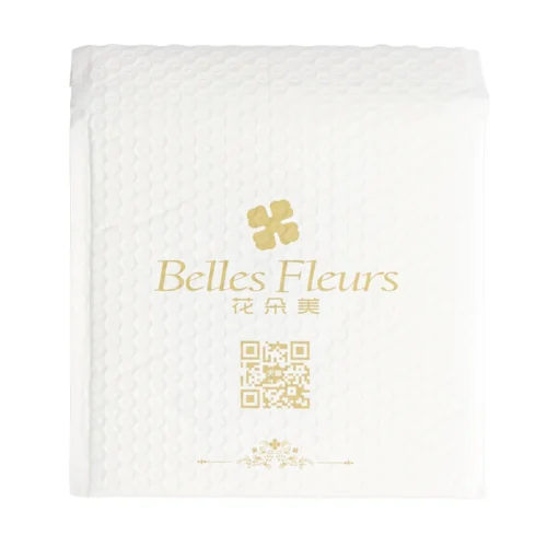 壊れやすい品物の発送用に設計されたカスタム PE パッド入り封筒。内側は気泡緩衝材、外側は滑らかな表面で、ブランド化のオプションを備えています。